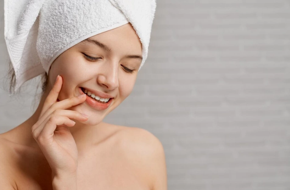 Part 1 | Why Does the Face "Sag"? What Is the Root Cause of Aging?