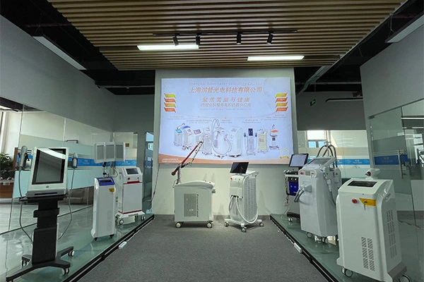 Smart IoT Integration in Modern Medical Aesthetic Devices