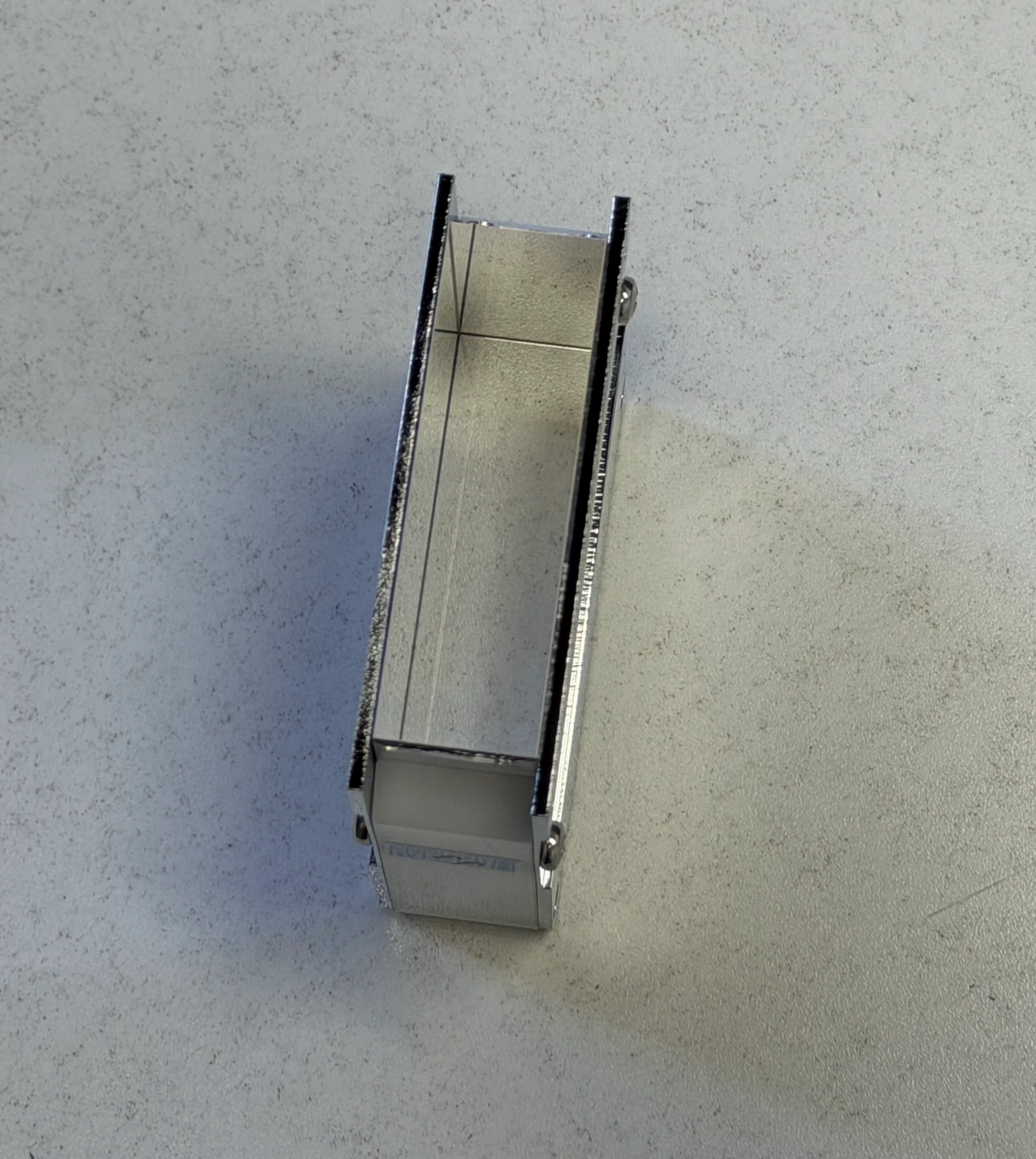 Why Sapphire Crystal is Essential for Modern IPL Hair Removal Machines?